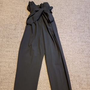 RW&Co paperbag tie waist trousers in black.
